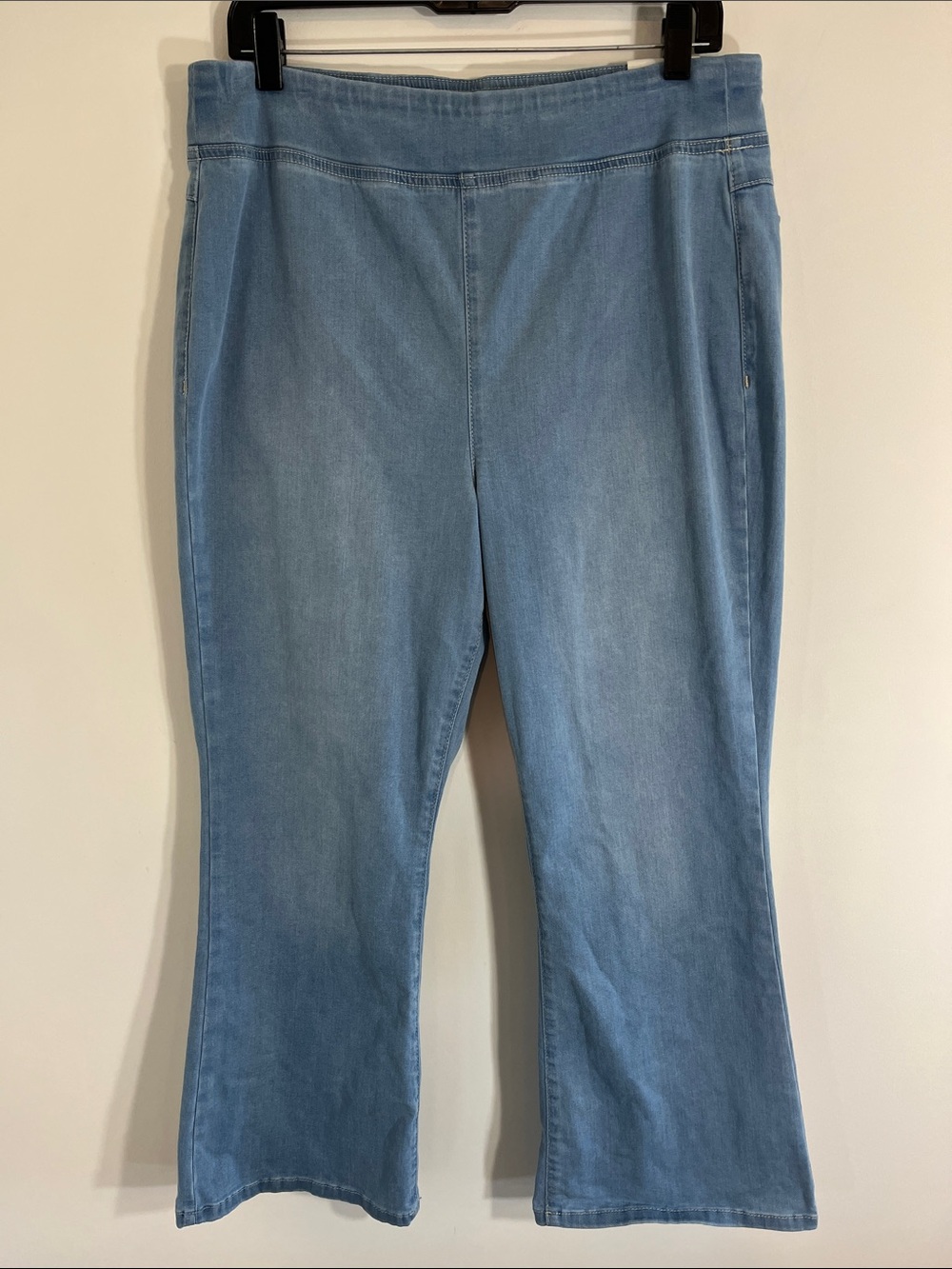 We the Free pull on jeans size XL NWT